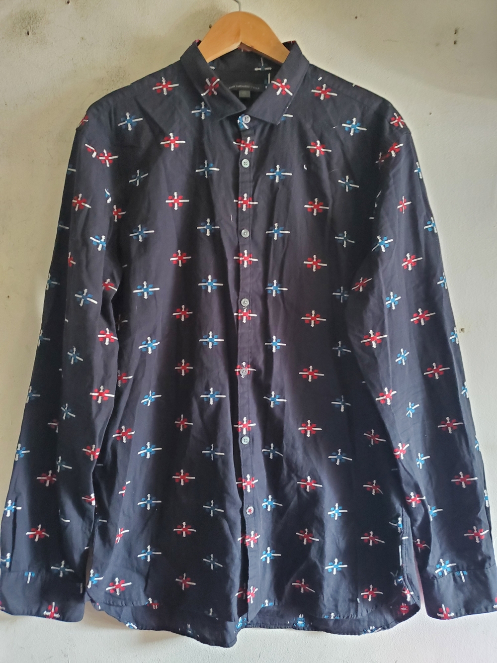 John Varvatos USA button. Down Shirt Size XL.